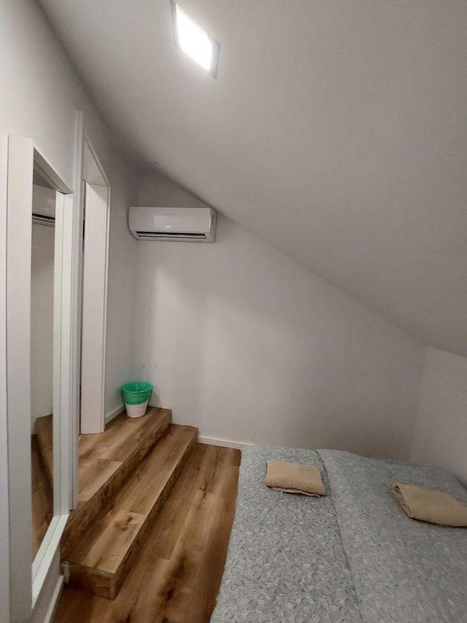 Unique Vila Veselova, Ljubljana City Center Buitenkant foto